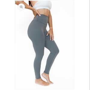 High-Waisted Volare Gray Leggings